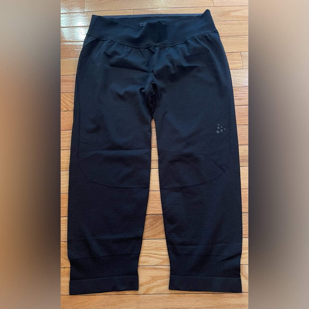Craft Black Sportswear Capri Leggings Women’s XL